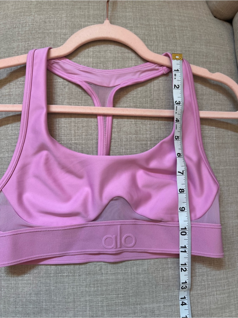ALO Yoga Airlift Rebel Bra Candy Heart Pink Excellent Condition! Size Small - Picture 9 of 10